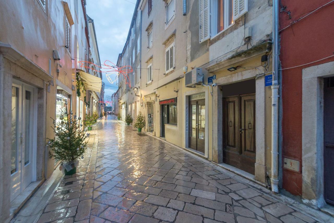 Studios & Apartments Porto ザダル エクステリア 写真