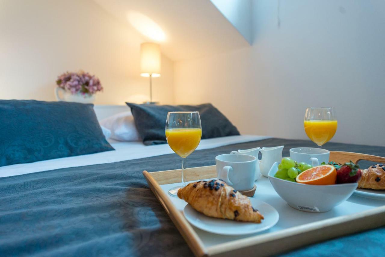 Studios & Apartments Porto ザダル エクステリア 写真