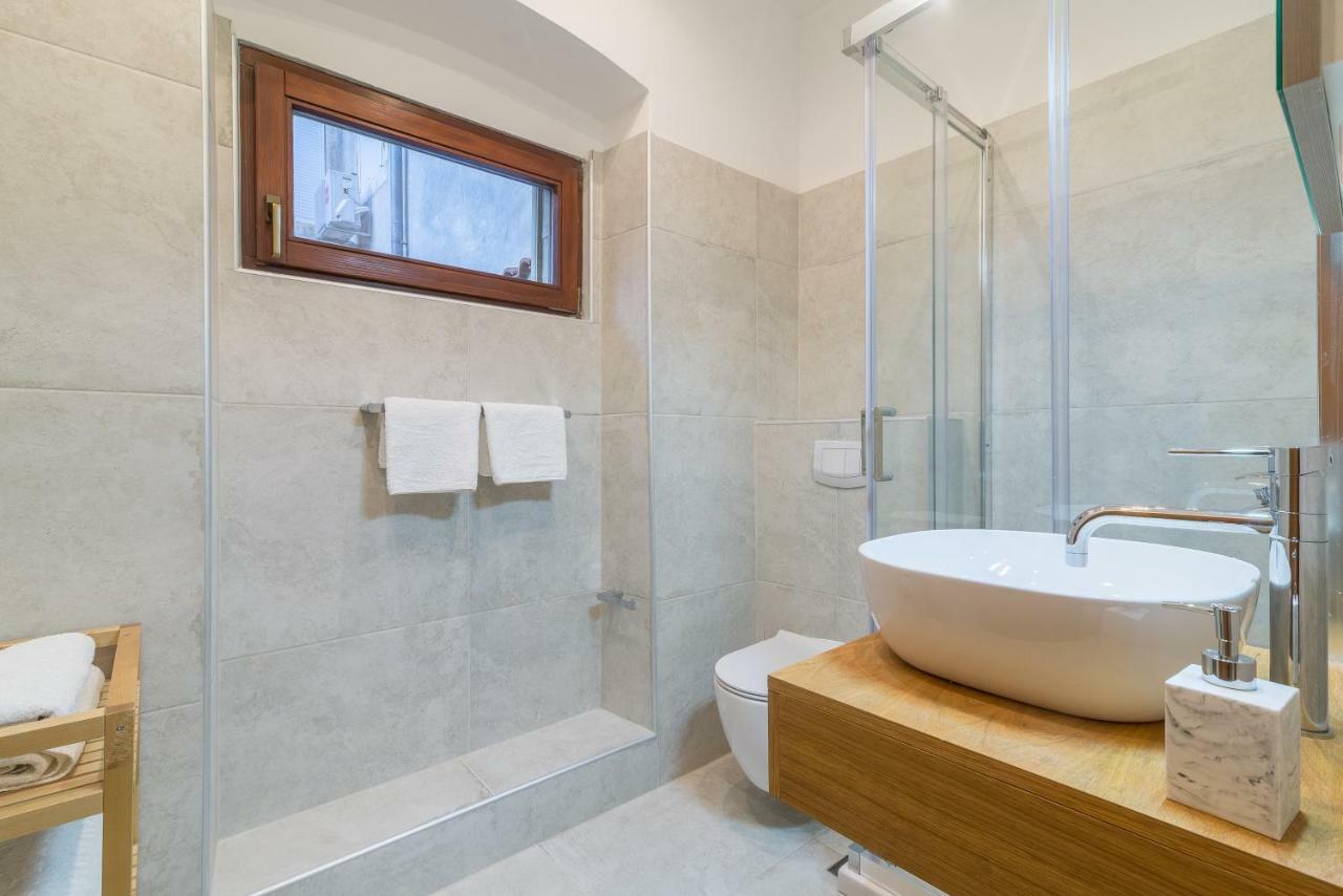 Studios & Apartments Porto ザダル エクステリア 写真